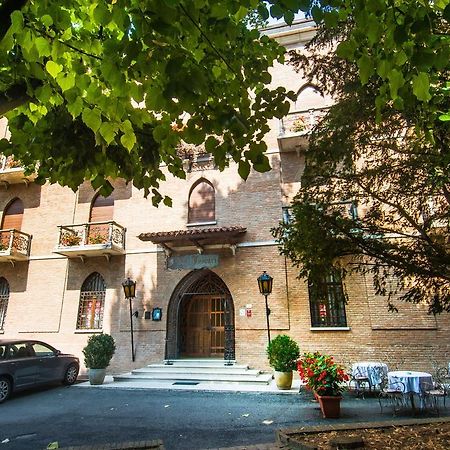Hotel I Due Foscari Буссето Экстерьер фото