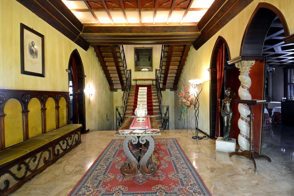 Hotel I Due Foscari Буссето Экстерьер фото