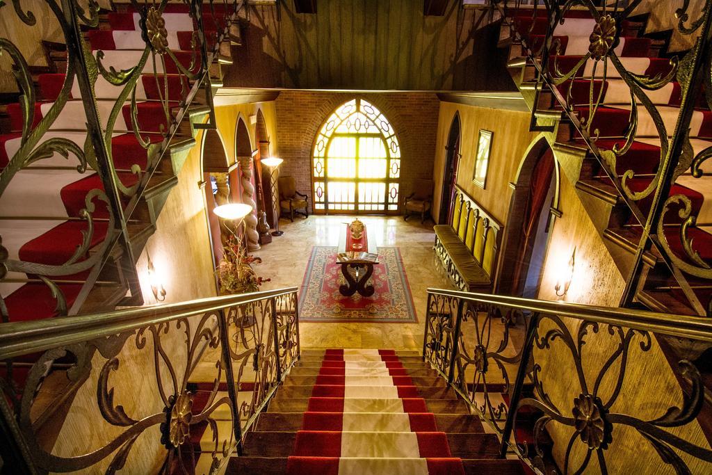 Hotel I Due Foscari Буссето Экстерьер фото