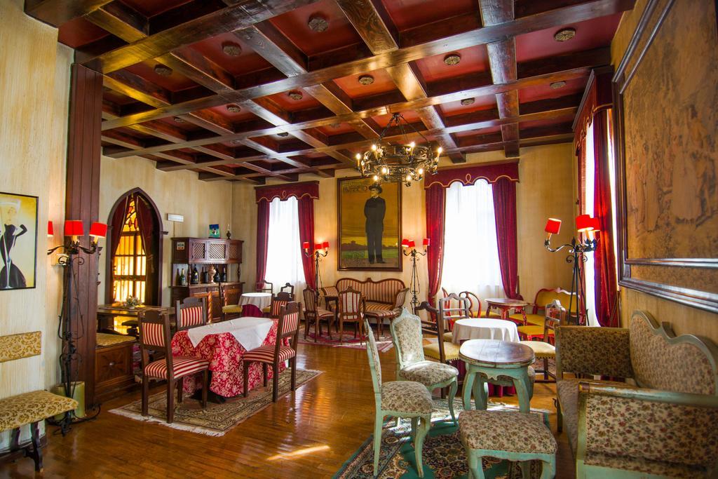 Hotel I Due Foscari Буссето Экстерьер фото