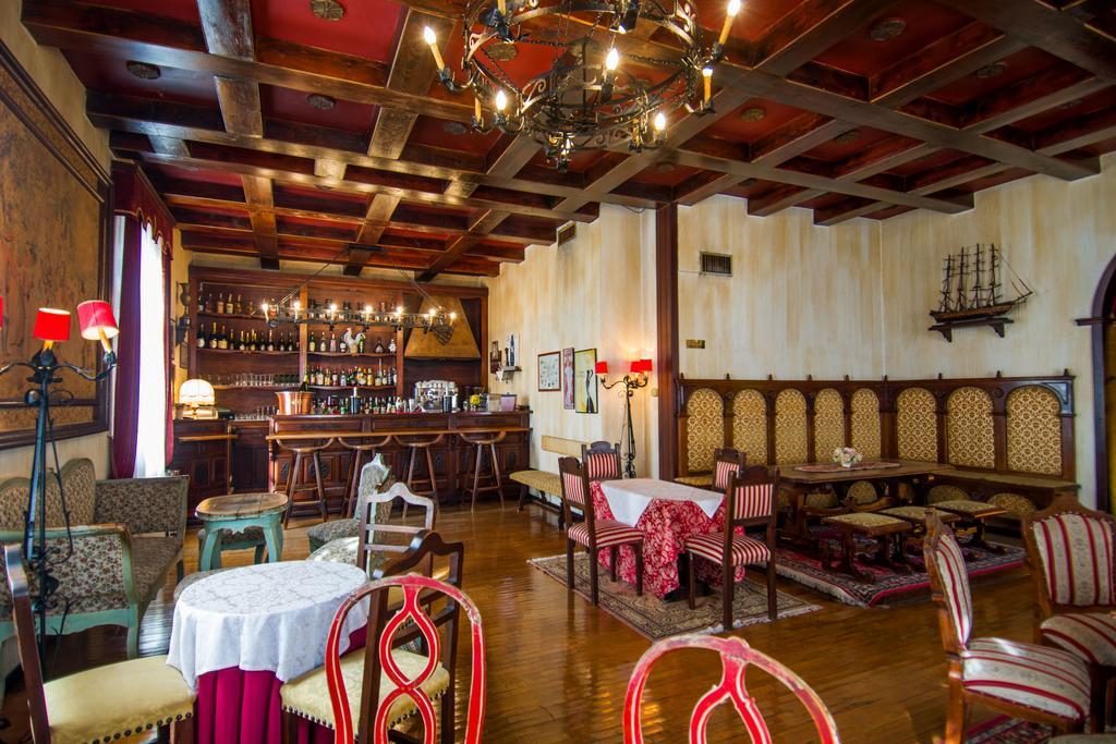 Hotel I Due Foscari Буссето Экстерьер фото